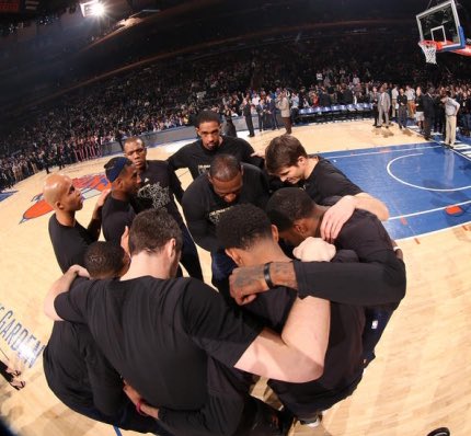 ShUmpdates's tweet photo. February 4th, 2017
Cavaliers vs. Knicks 111-104 https://t.co/AT9xP5FMej