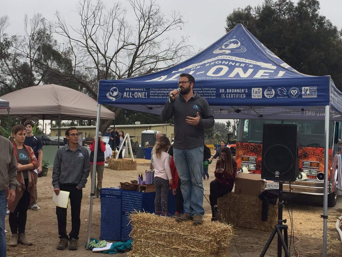 DrBronner's tweet photo. At the Coastal Roots Farm, food forest festival in Encinitas. Farmer D educating us about regenerative agricultural. #drbronner #TuB'Shevat https://t.co/fX7XepX5Wl