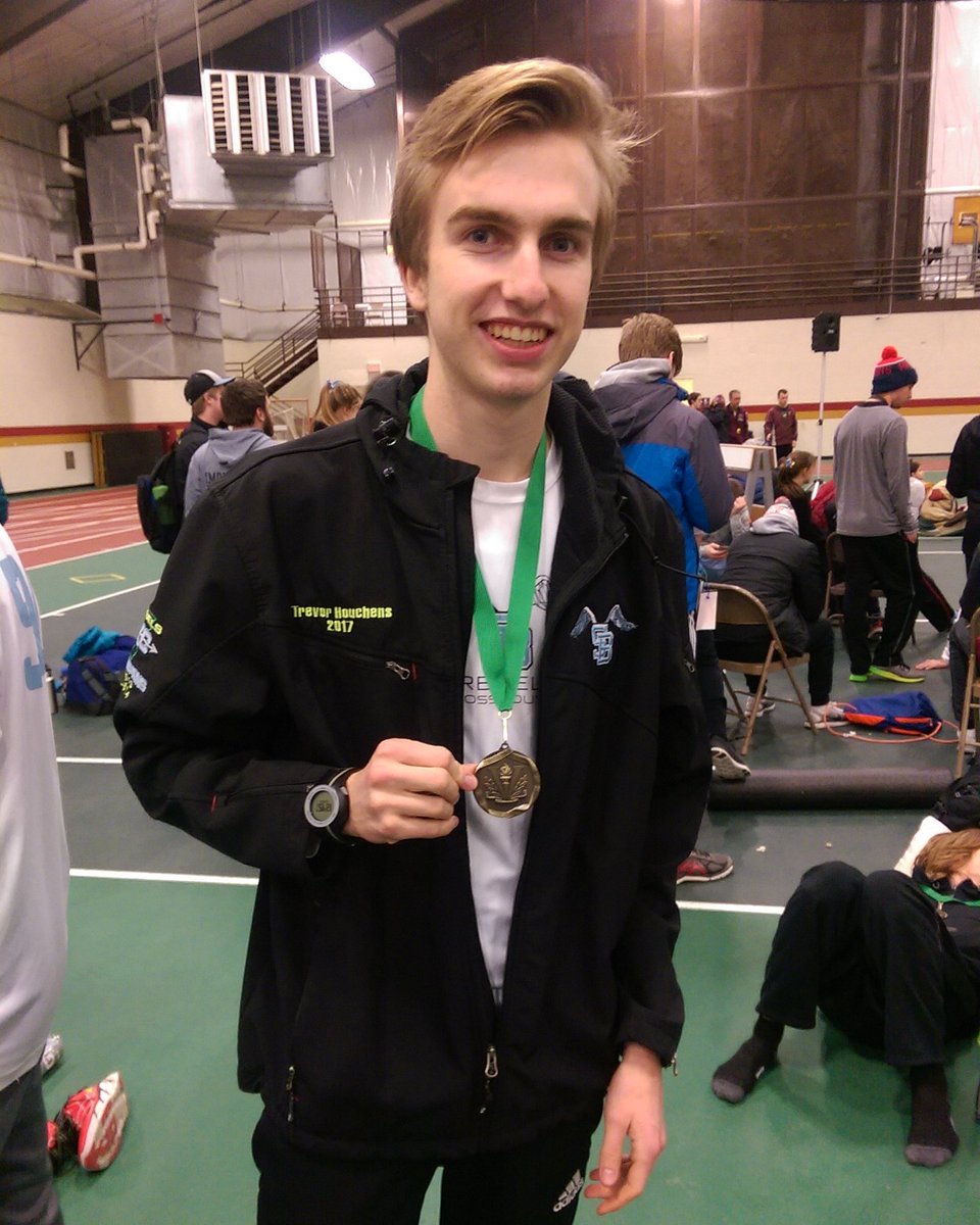 Paul_Houchens's tweet photo. 3200 meter state champion. @TrevorHouchens #SBTrack https://t.co/QbVAJz3BF1