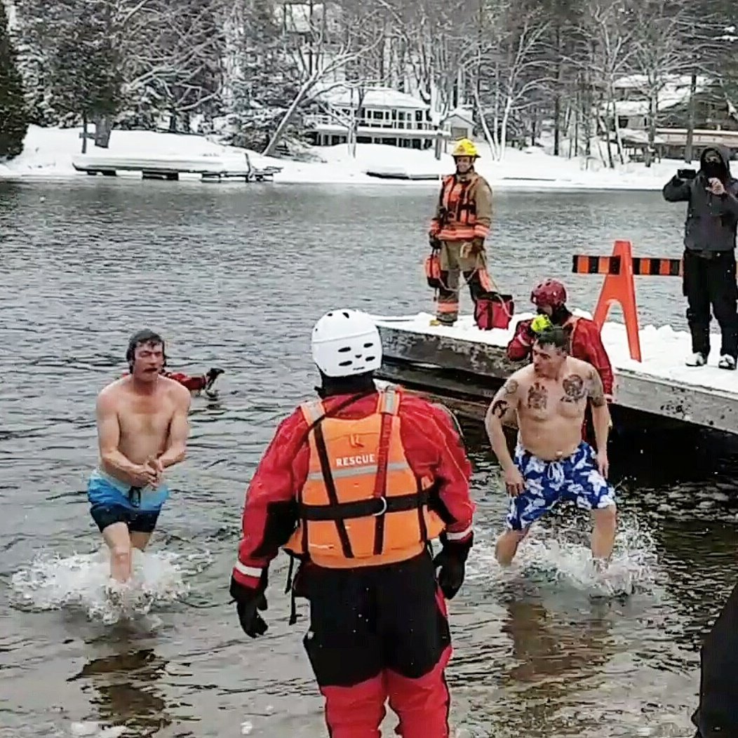 Polar Bear Dip in #PortCarling is finished. The #Muskoka water is NOT warm people so be safe around it! Always a great time at #Winterfest!