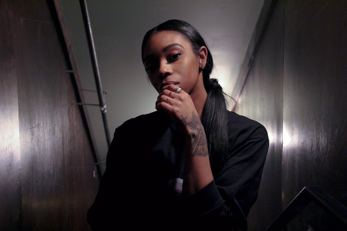 bluffseason's tweet photo. $$. 

coetv.us
#creatortv https://t.co/jVepDj2VgS
