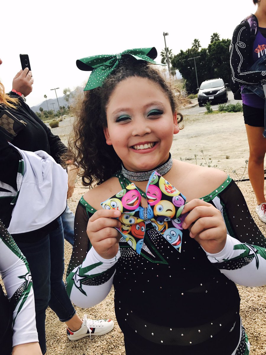 CheerForceSimi's tweet photo. Congratulations #CheerForceRiot on placing second in a crazy hard division! #youth1 #silverchamps https://t.co/dUlG2VpeWq