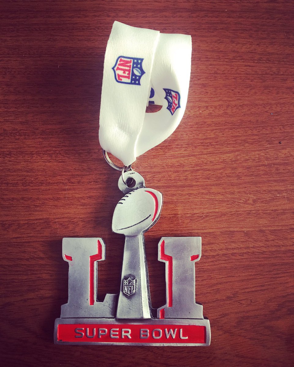 Garnaff's tweet photo. La primera del 2017 #soyworkshopper #TheworkshopMx #runner #LoPuedoTodo #YoElegiCorrer #NFLFanRace #10kms #runner #SundayMorning https://t.co/71ZLrJNjhD