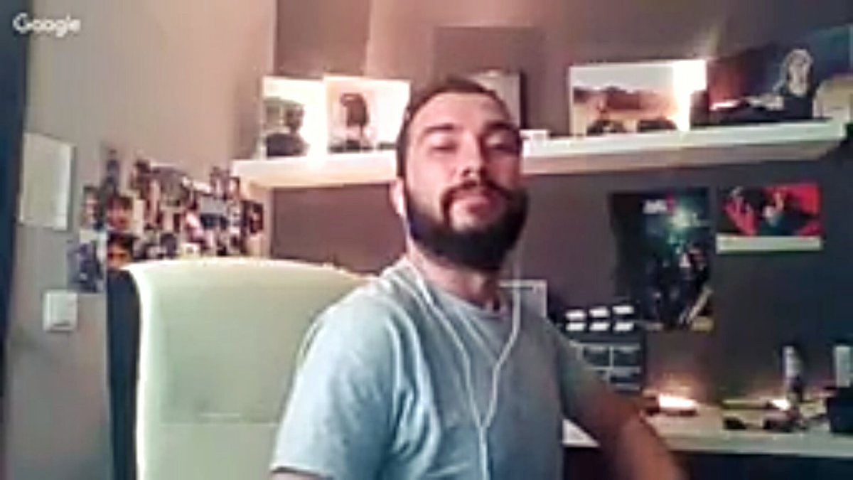 alesejasbo's tweet photo. @JuanGimenez @JMarinov @vegetta777 #DirectoAV https://t.co/G48Id6VRrb