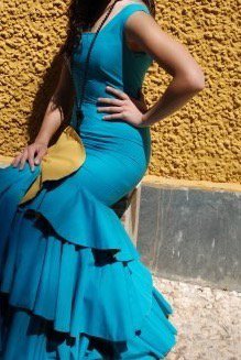 ¡Me gusta! "Traje de flamenca talla 38" en #wallapop p.wallapop.com/i/135350549?_p…