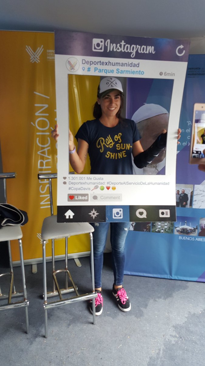 DHumanidad's tweet photo. Gracias @paula_ormaechea por acompañarnos! #DeportexHumanidad #CopaDavis @BOCASocialcabj https://t.co/HURKAJG3J2
