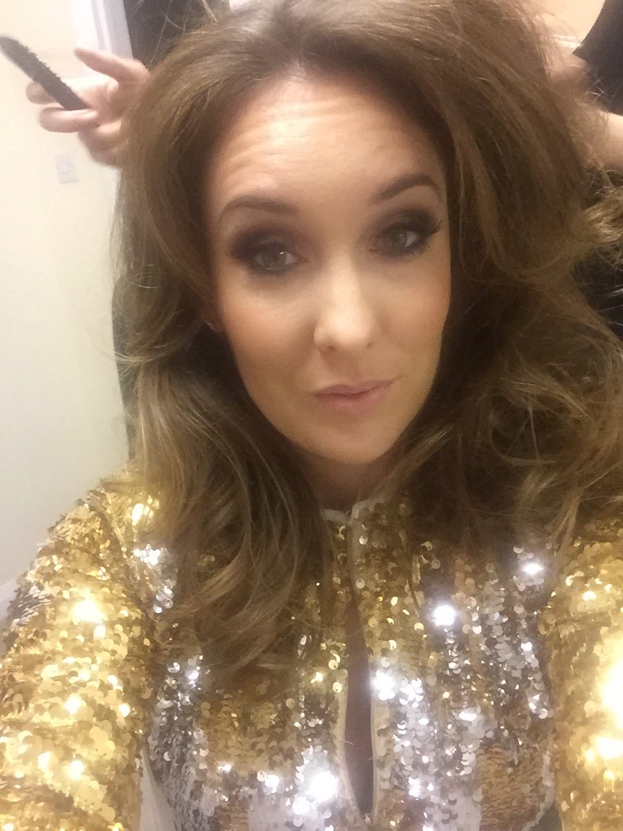 TributeDion's tweet photo. Getting ready!! @JulieDBEnts  thanks for a great day https://t.co/GyGHDdxp1D