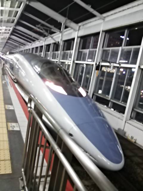kodama682a's tweet photo. 岡山でのこだまセット(笑)
V6はかなり汚れてました(^^;)
500系(と、E編成)は西日本の秘蔵っ子なので、この子もまだ全検してもらえるんだろうな…
B編成も秘蔵っ子かな🎵
#759A
#700系E7編成
#754A
#500系V6編成
#763A
#700系B3編成 https://t.co/6nry0dE6dy