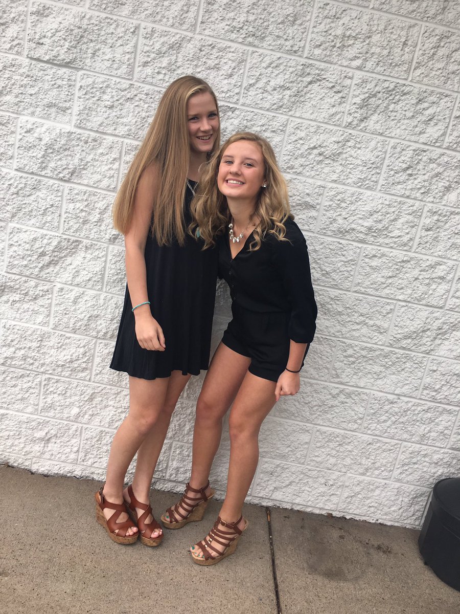 m_poteete's tweet photo. Happy happy birthday you pretty lady😻💗 Since half my camera roll is picures of us I had to choose our best mems:) Love you lots😇 https://t.co/Q1qrcBD3Au