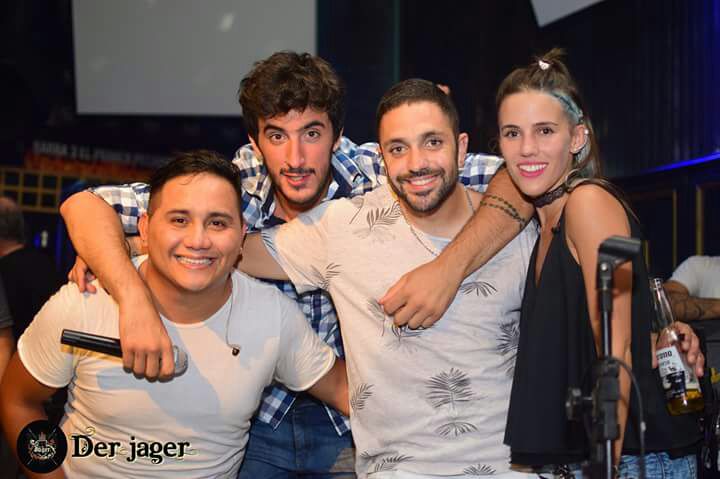 RodriMazzella's tweet photo. Nuestro paso por @derjager2016 gracias por cantar con @Lemon_Champ una verdadera  fiesta nos vemos pronto 
Gracias 
#LemonEnLujan #DerJager https://t.co/0wI74SAT6z