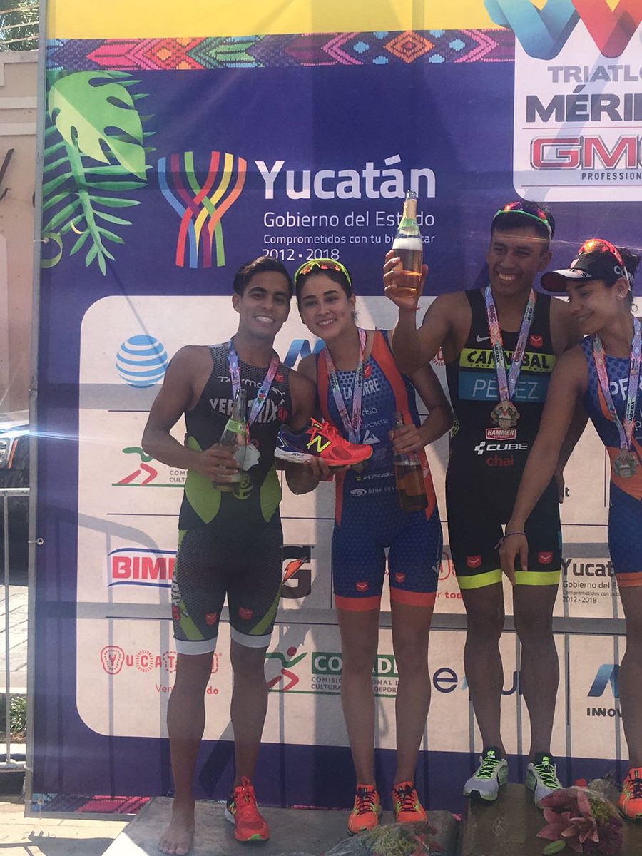 NewBalanceMX's tweet photo. ¡Felicidades @CecyPerezTri, Vanessa y Eder Mejía por sus resultados en el #TriatlonMerida ! #TeamNB 👌💪🏆 https://t.co/5wszR8RTVV