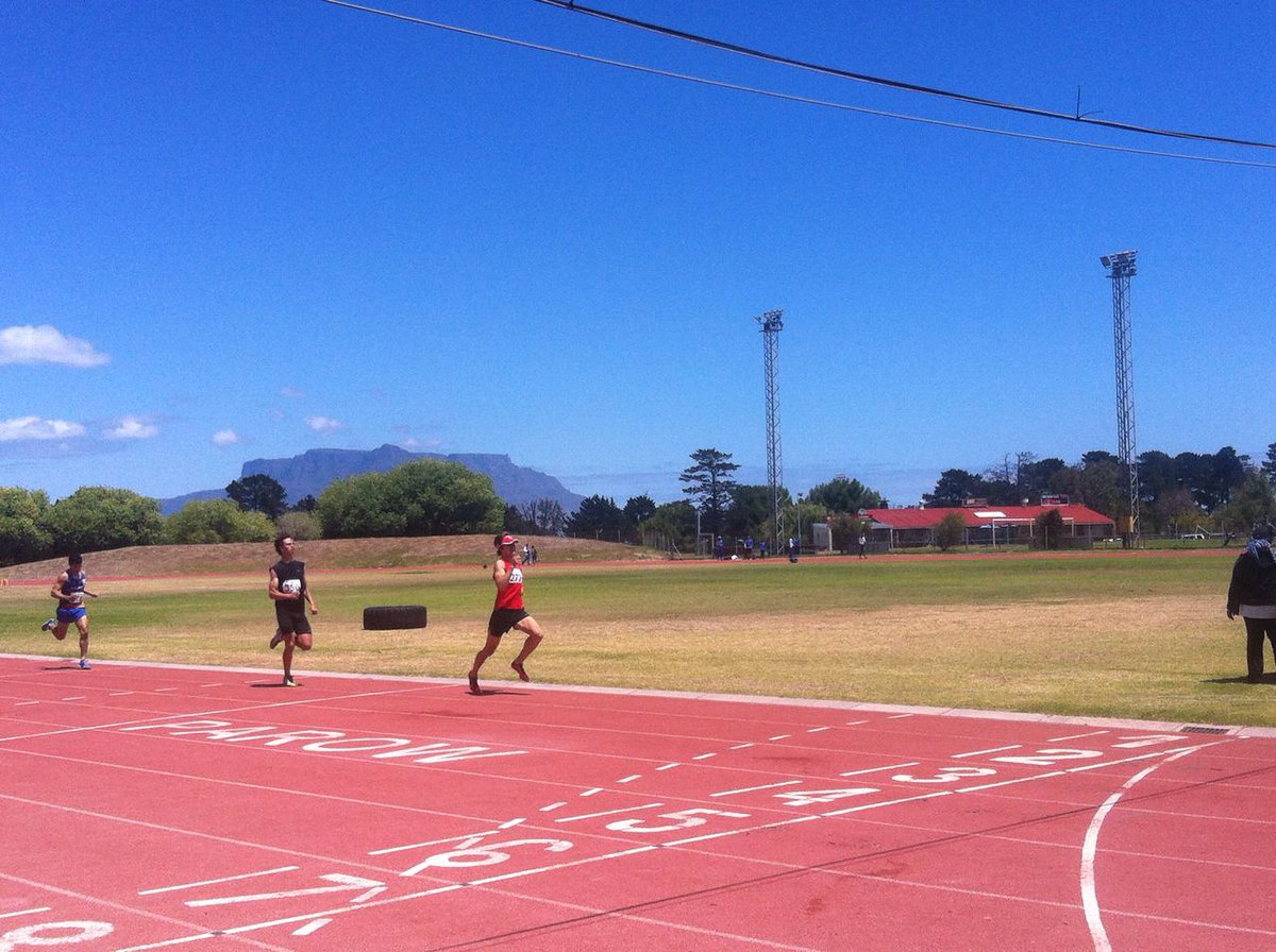 oliverkopp1's tweet photo. Throwing out all the speed I got this weekend at the track. Things looking positive 💥 @ASICS_ZA #asicsfrontrunner https://t.co/VhvZQmeXl1