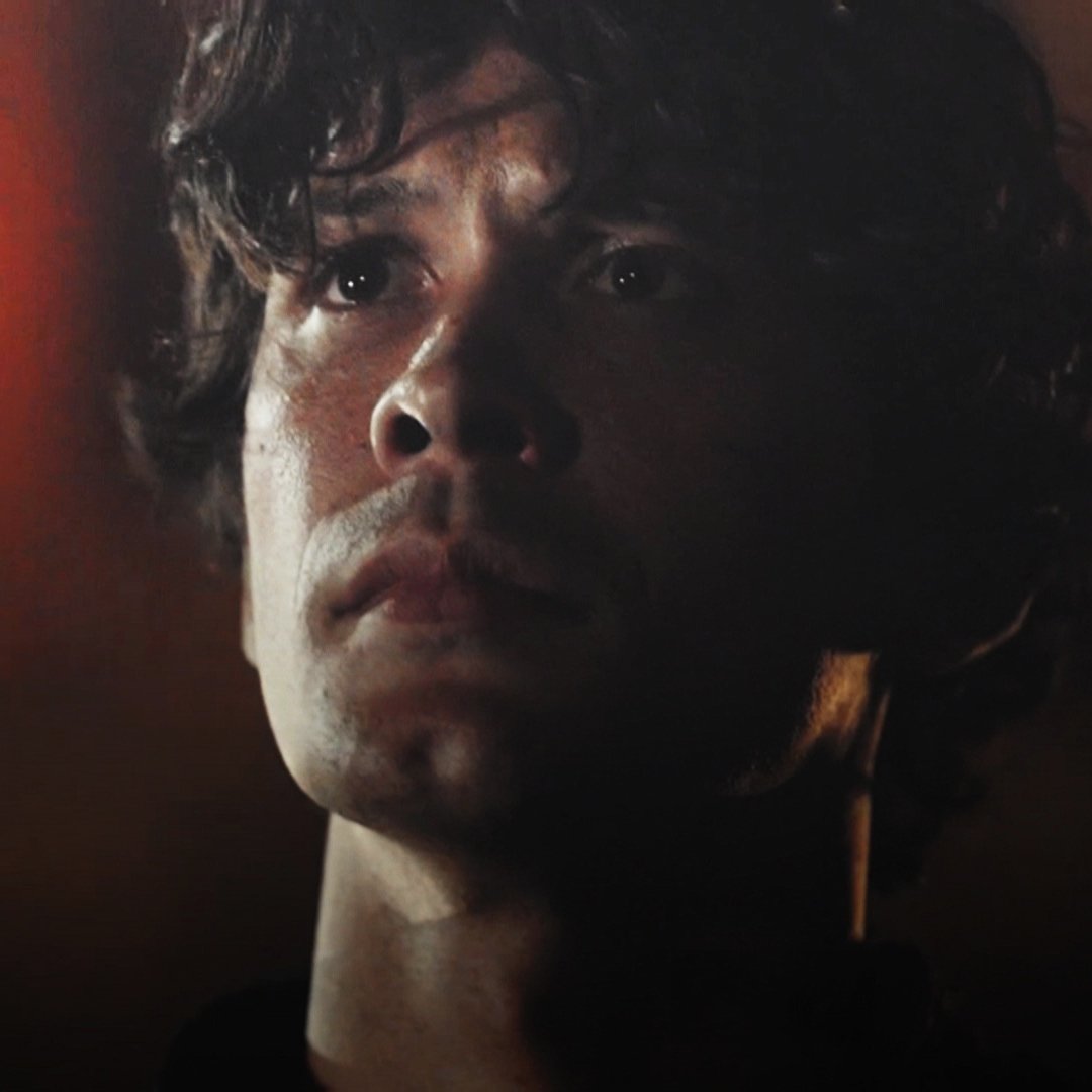 BELXRKE's tweet photo. HE'S SO HOT WTF https://t.co/aWPkrDrdsu