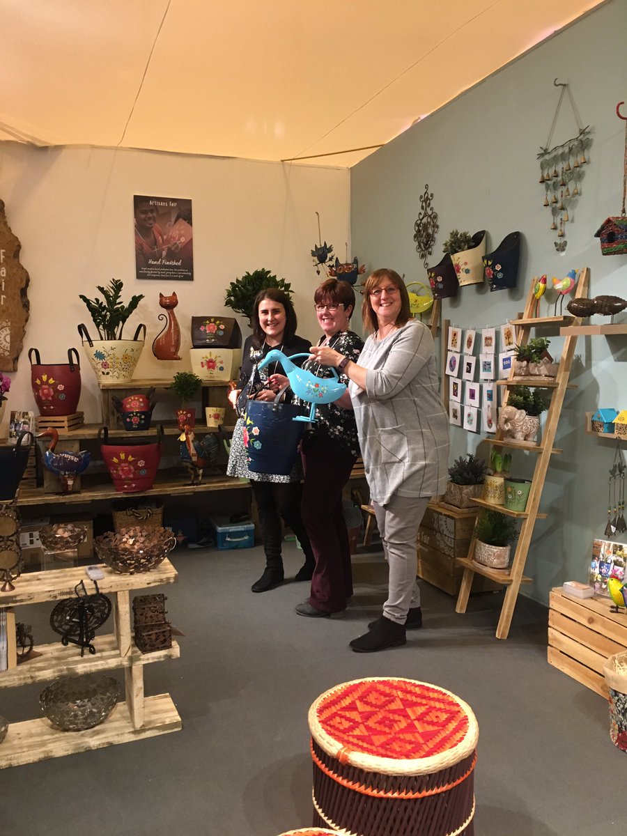 Artisans Fair <a href="/ArtisansFair/">Artisans Fair</a> amazing products so pleased with them friendly stand ⭐️⭐️⭐️⭐️⭐️#garden #gifts