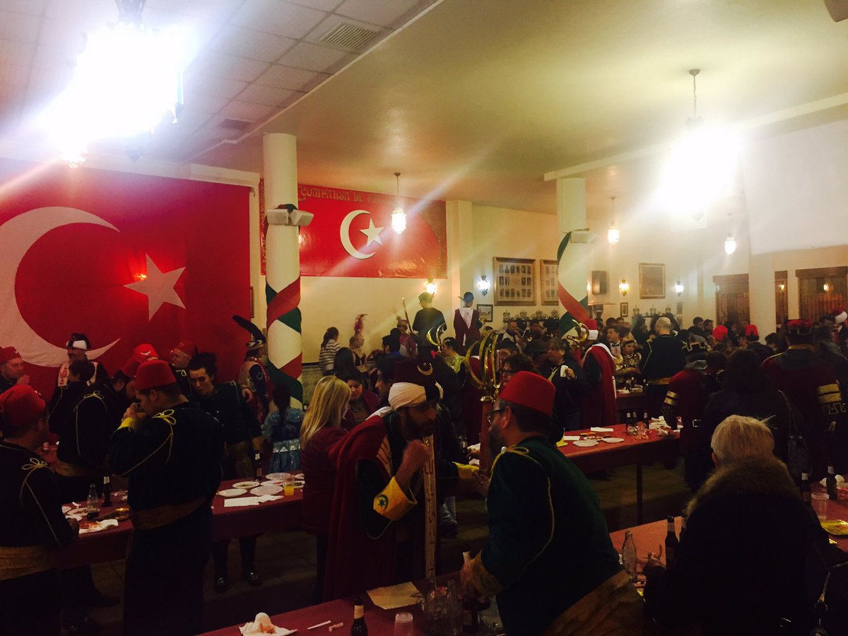 Y con esto y un bizcocho... hasta 2018 #vivalosturcos