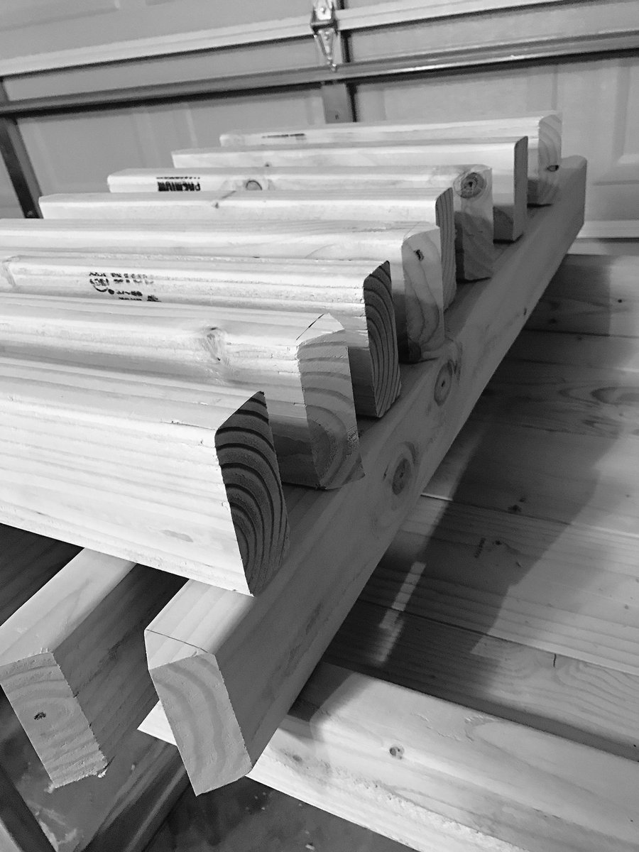 mrdobyns0901's tweet photo. Miter cuts for day. #woodworking #farmhousedecor #farmhouse #desk on #SuperBowlSunday https://t.co/F3HKdgE7mm