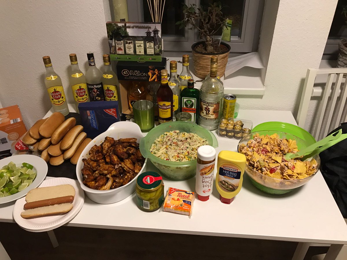 matzereyets's tweet photo. #ranSB51 #NFL #Gönnung #terpigbedienen #terpigschwummsig https://t.co/xNQXYHgfPP