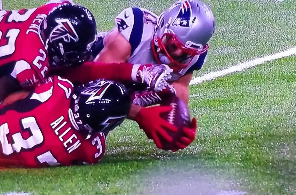 sportbible's tweet photo. GAME CHANGING!! @Edelman11 #SB51 https://t.co/zFVbfZfFf0