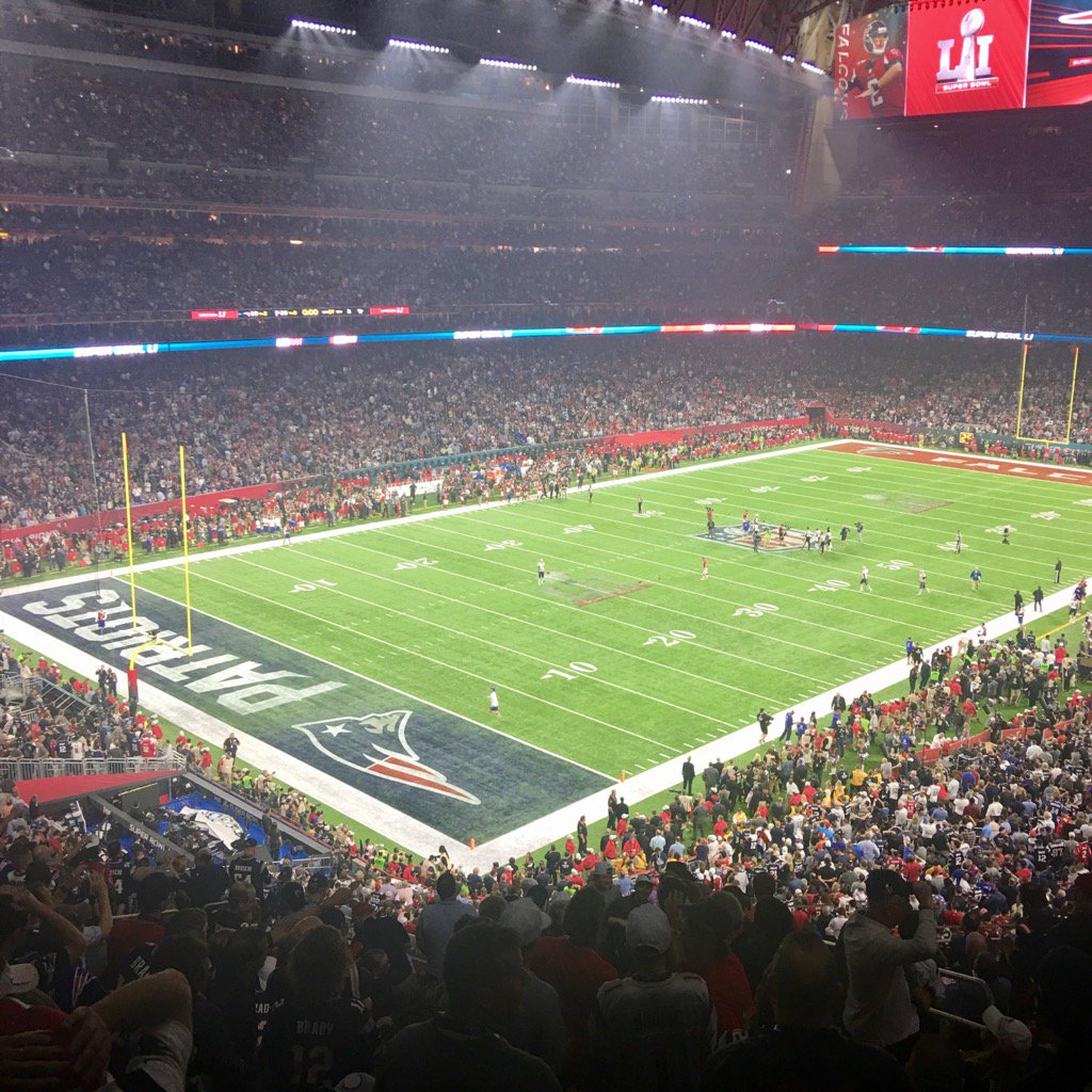 davecoelho's tweet photo. Overtime. #sb51htx https://t.co/inbE2V0zOX