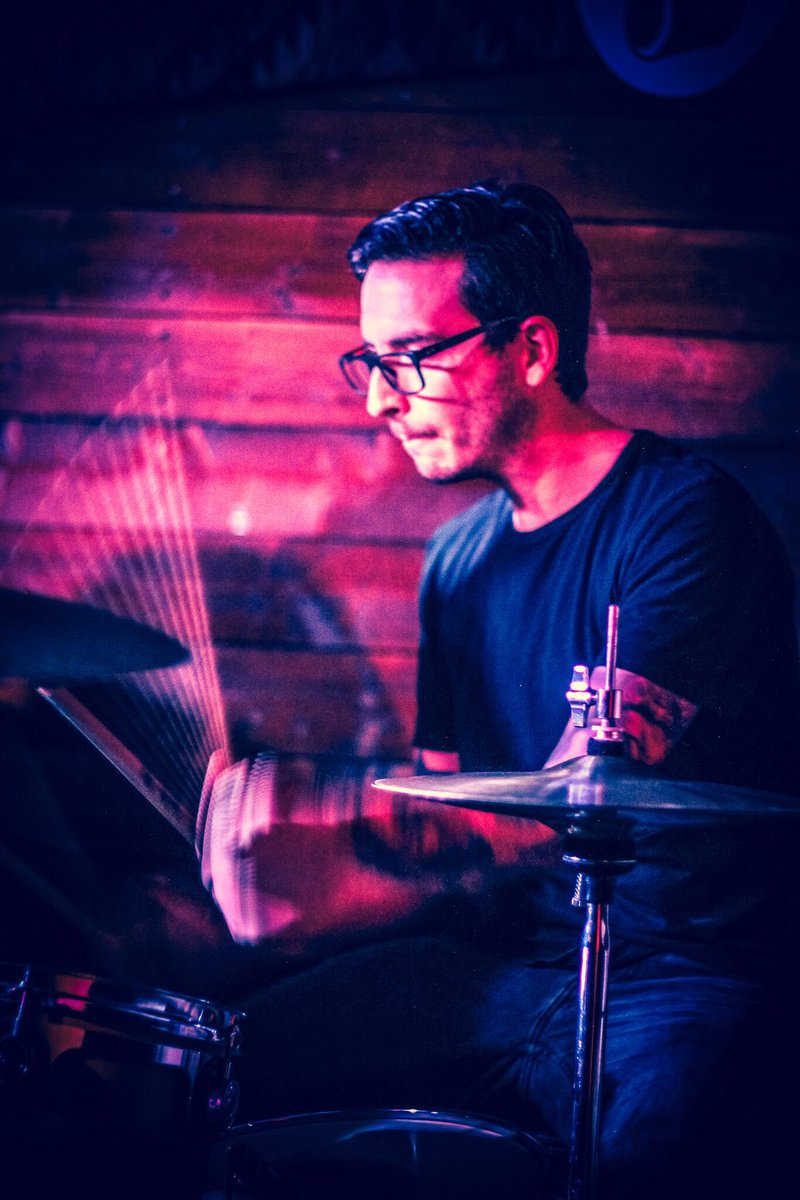 JUNEBUGSPADEOKC's tweet photo. The real Matty Ice @thesidewindertx #junebugspade #Austin photo by: Antonio Delgado https://t.co/MWobl0UmSl