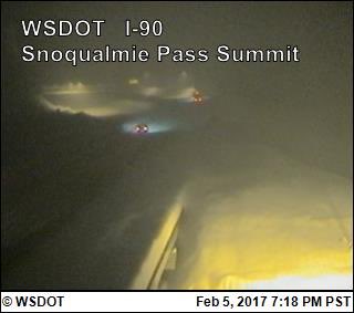 wspd6pio's tweet photo. "Extreme Weather Conditions" on @SnoqualmiePass! CHAINS REQUIRED ALL VEHICLES including AWD/4WD. Drivers must use extreme caution! BeSafe! https://t.co/abWh2dpWgo