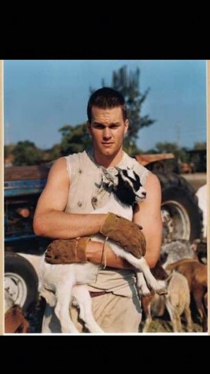 Cnigh67's tweet photo. Speaks for itself 🐐🐐🐐🐐🐐 #Behh #SuperBowl https://t.co/ecWanY7NPw