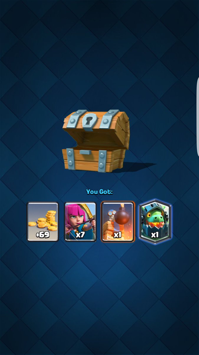 ZeFancyWhale's tweet photo. @nickatnyteYT @ClashRoyale https://t.co/JjnB39sEPF