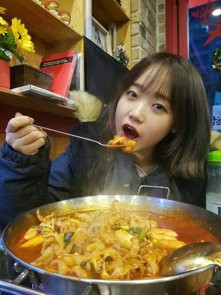 yoore_jung's tweet photo. 유정이 국민닭발 https://t.co/jUgzPp6hvn