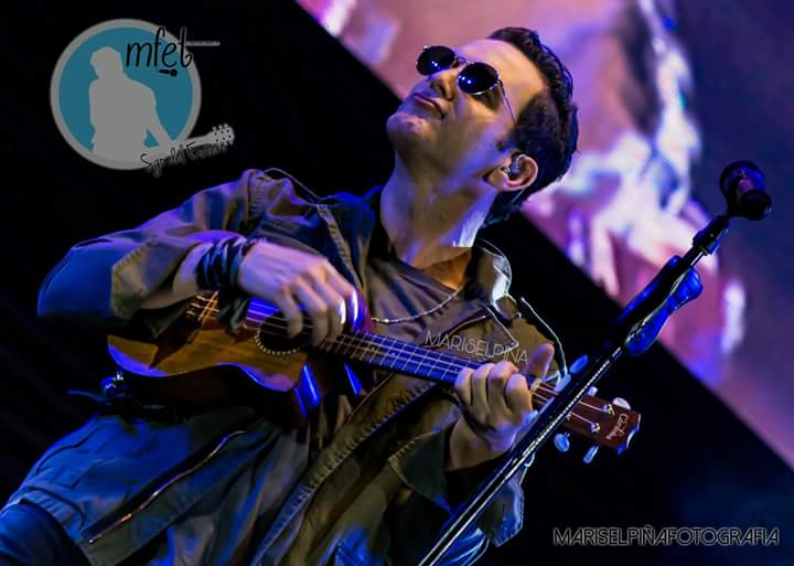 AxelFansSDE's tweet photo. Les dejamos unas fotos de una noche inolvidable junto a @AxelOficial  ☄ #AxelEnSantaMaria https://t.co/ixfv0PeSJ4