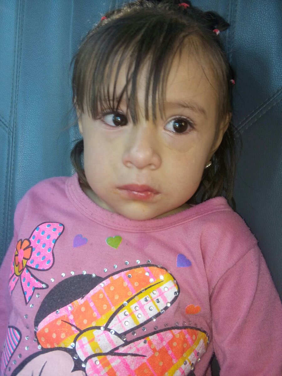 DMSPDGO's tweet photo. Solicitamos la ayuda de la ciudadanía para localizar a los papás, de una menor de aprox 2 años, encontrada en el Parque Guadiana deambulando https://t.co/KwnP6g2bHF