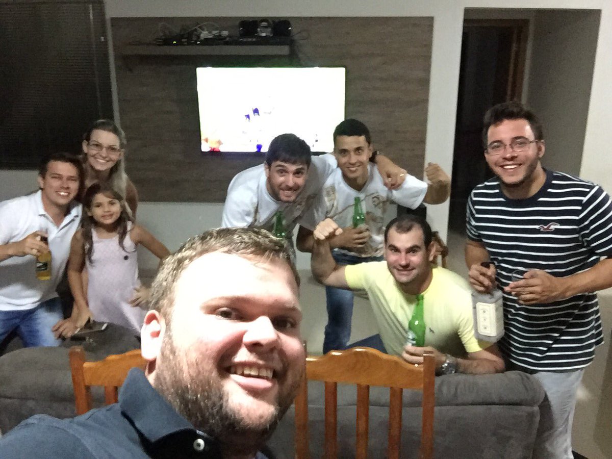 jscapine's tweet photo. #SuperBowlnaESPN https://t.co/CVGUFUQLVe