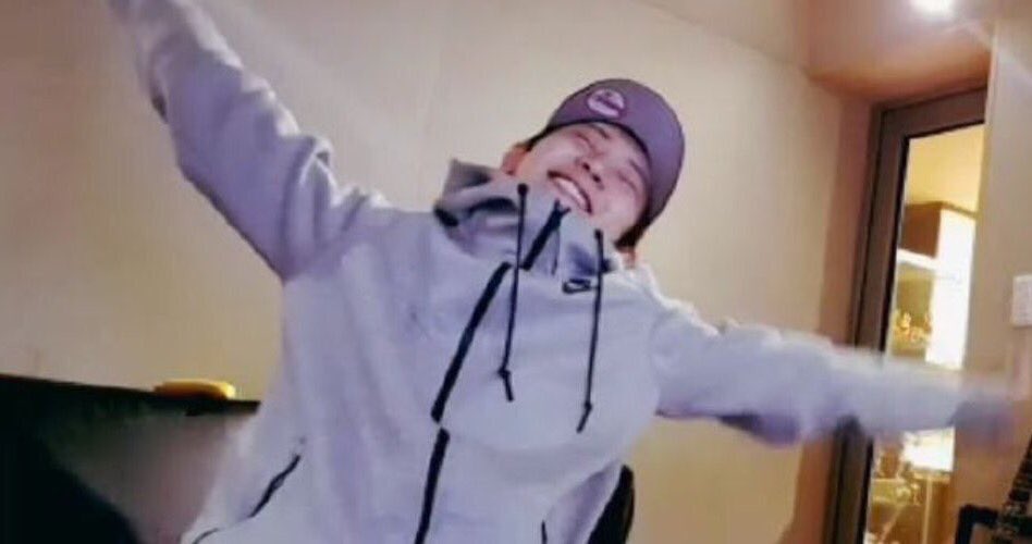 pexolaris's tweet photo. WE DID IT FAM!! #MONSTER100MillionProject https://t.co/w0M22WxSHS
