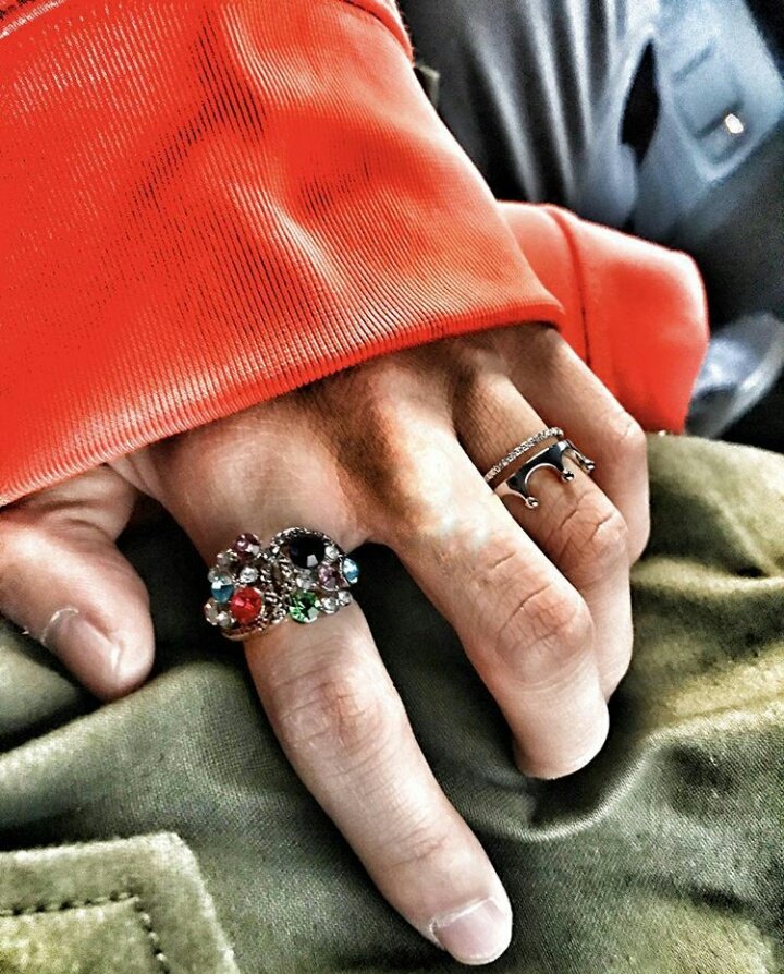 winnerhands's tweet photo. 🔥🔥🔥🔥 #MINO #WINNER #송민호 #위너 #WinnerHands https://t.co/TxdYnU2moC