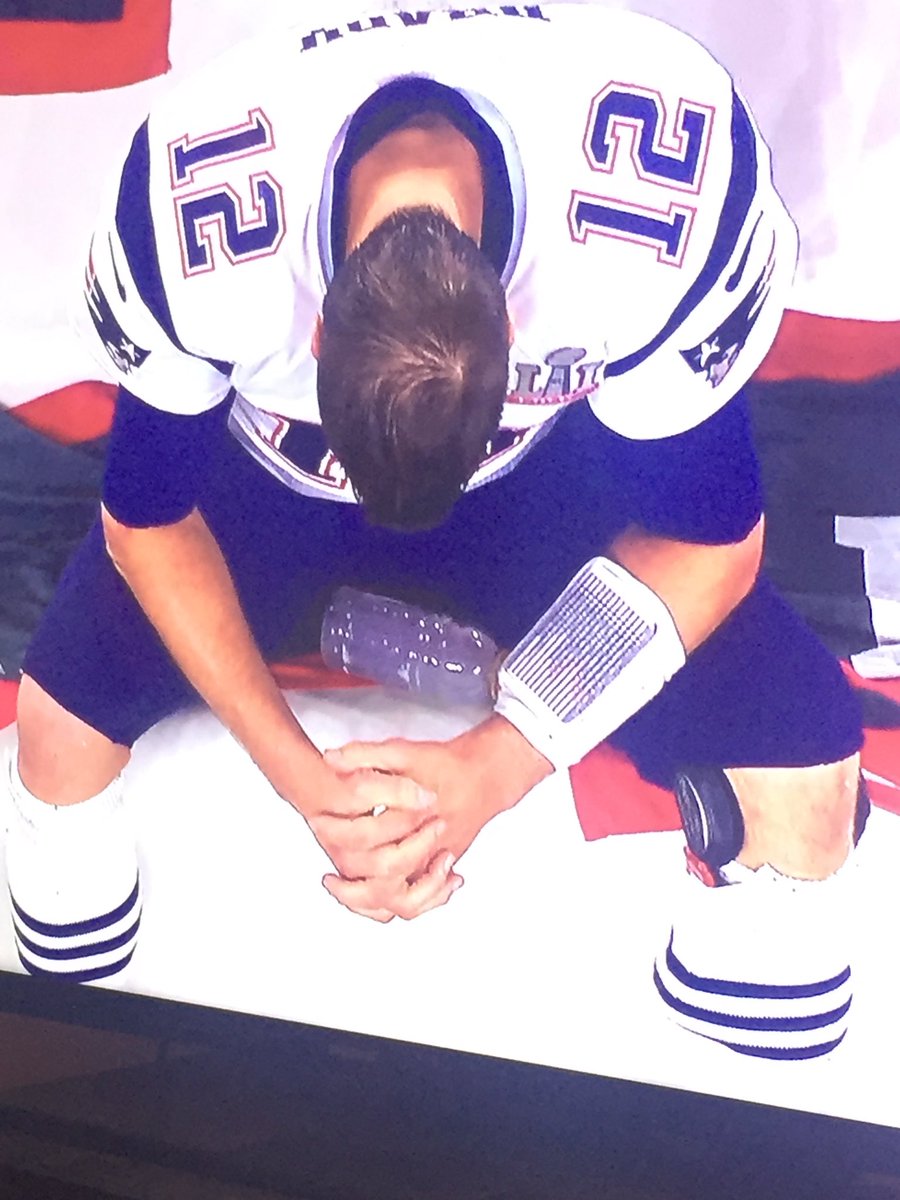 JAlpie's tweet photo. When Maury Povitch says "You are the father" #BaldGate included @KFCBarstool @BarstoolBigCat @stoolpresidente @FeitsBarstool @PardonMyTake https://t.co/pFx9iNLgu7