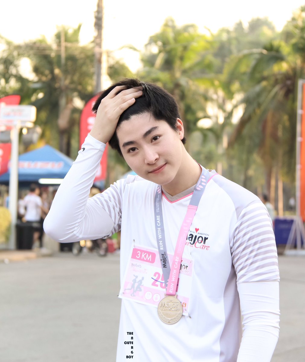 เปิดเหม่งรับอรุณ😘😘  <a href="/blue_pongtiwat/">LOVE _ Boygay</a> <a href="/blue__energy/">Blue__Energy</a> #Bluepongtiwat #The_Energy #TheCuteBoyEnergy #Blue_Energy #majorrunwithcare2017