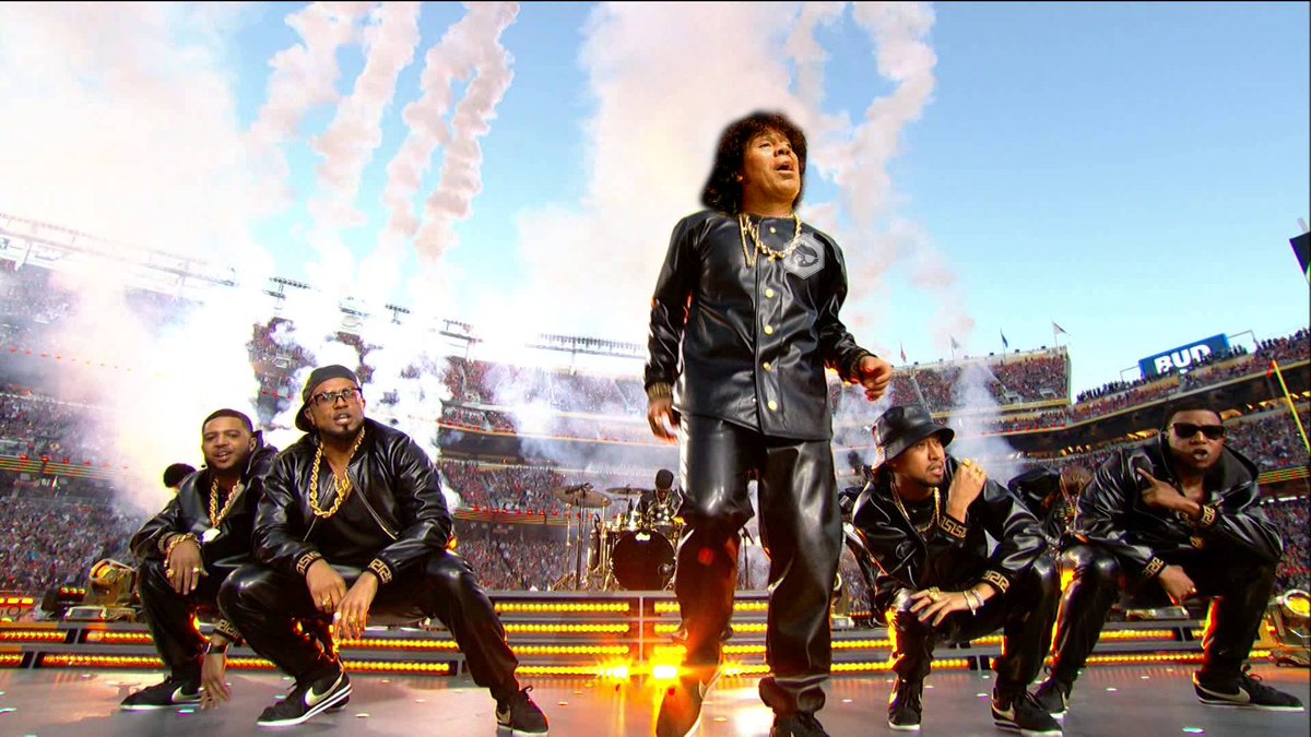 Un #SuperBowl así en el Kempes! #TheMonkeyJimenez