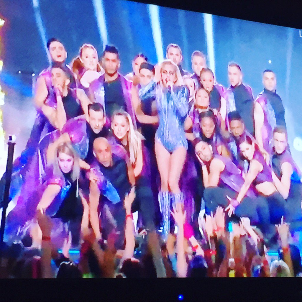 ChantalLevesque's tweet photo. Damn @ladygaga that was impressive! What a workout while singing &amp; in high heels #nailedit #superbowl #HalfTimeShow https://t.co/8QTqUMCEyA