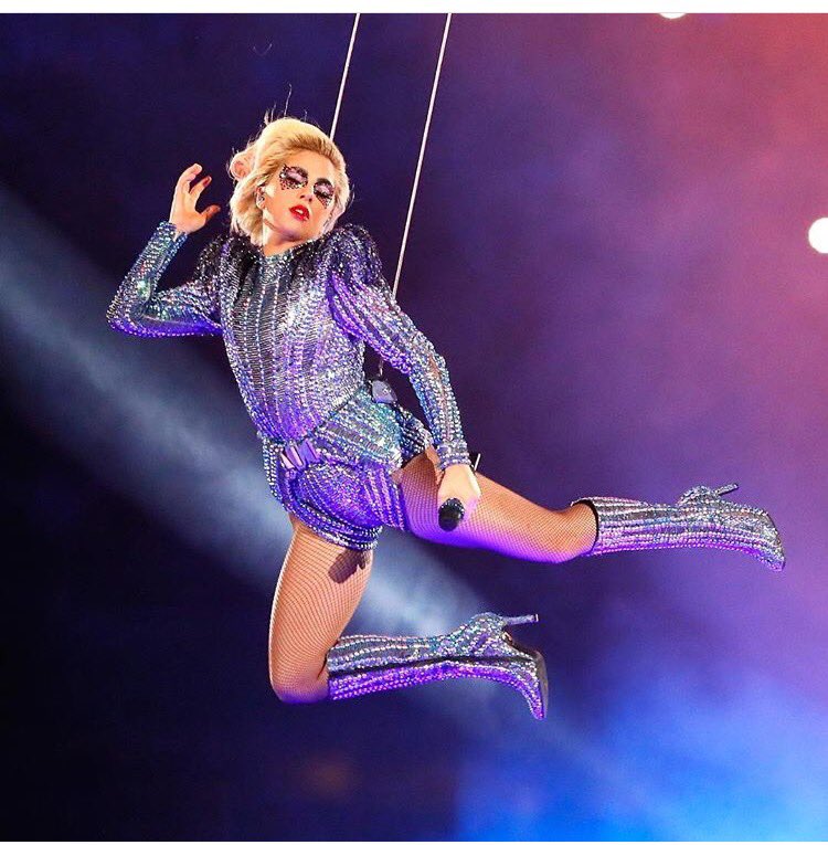 LauraABolton's tweet photo. Gaga for the win #SuperBowl https://t.co/Ojx57bSEwQ