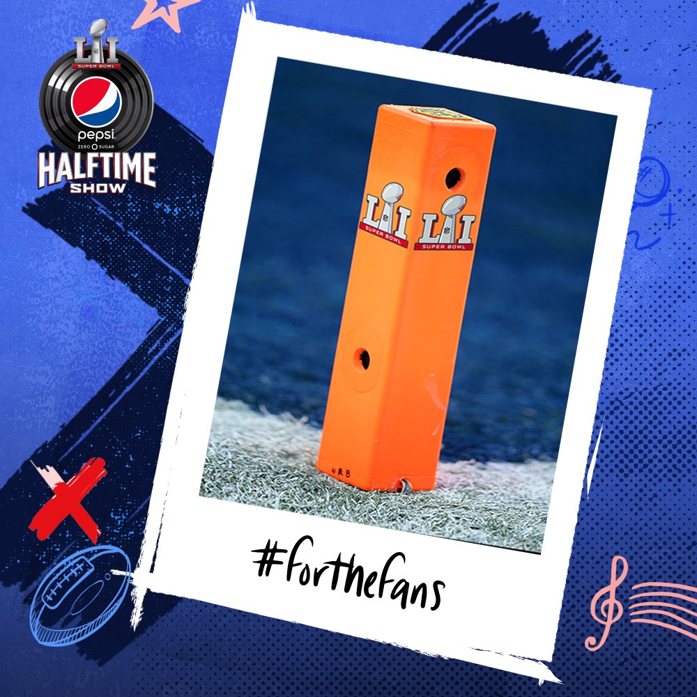 pepsi's tweet image. Bring 🏡 a piece of the field with an official @NFL pylon. RT for #Entry #ForTheFans in the #PepsiHalftime giveaways. pep.si/ftf