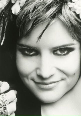 Happy 55th Birthday to Jennifer Jason Leigh! 