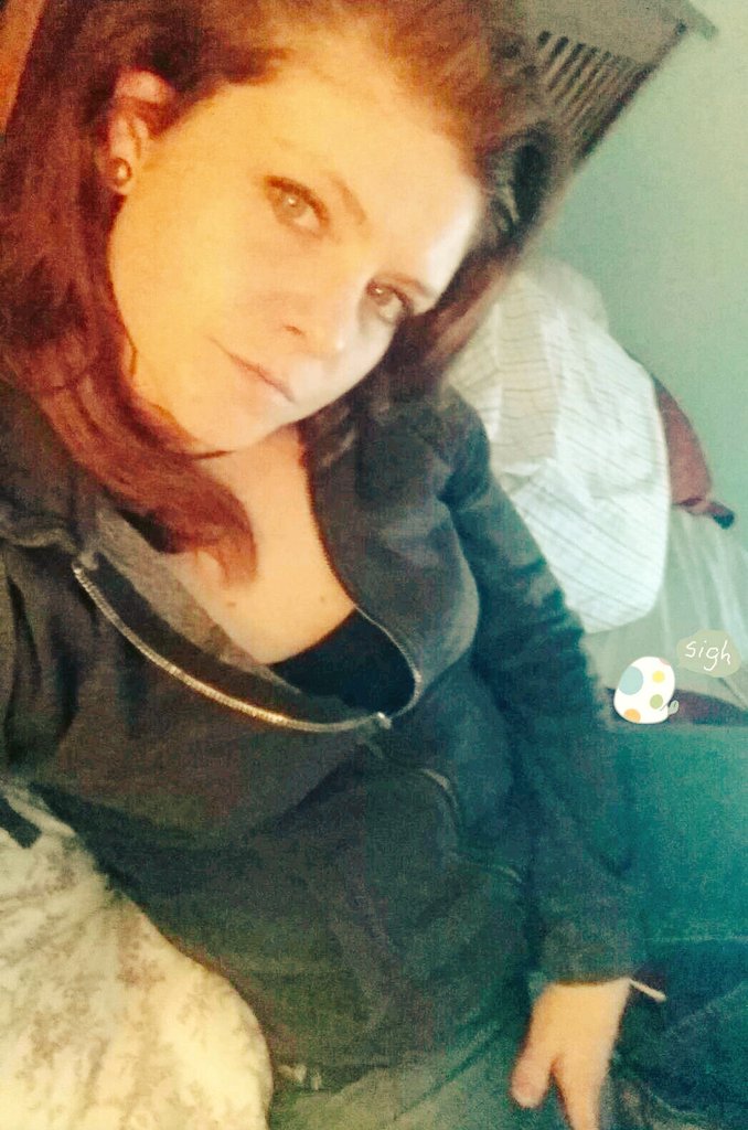 KataLeighFit's tweet photo. Random selfie time. https://t.co/lR95N7KxYe
