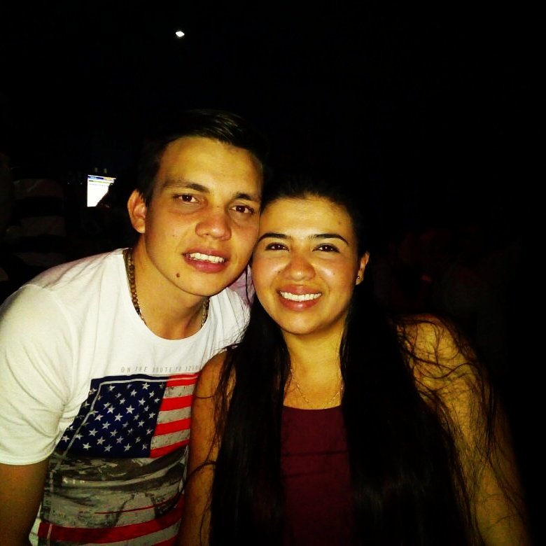 LauraLaugice's tweet photo. #NuevaFotoDePerfil https://t.co/b6j7jOqoIj