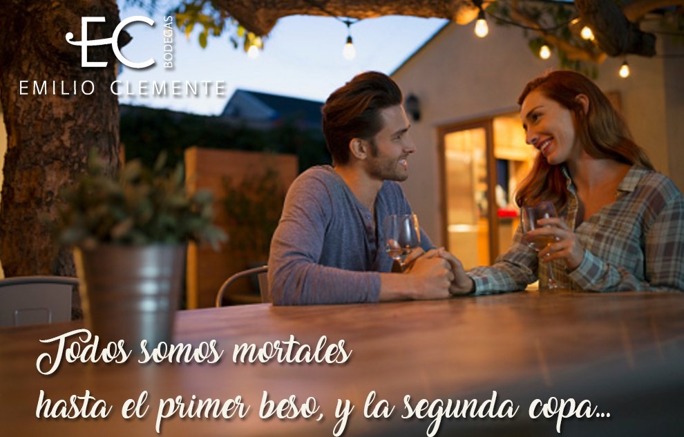 EC_Winery's tweet photo. Disfruta de las ocasiones especiales, siempre acompañado de tu vino preferido #EmilioClemente. 😍♥#FelizLunes #SanValentín https://t.co/yIti48Nelj