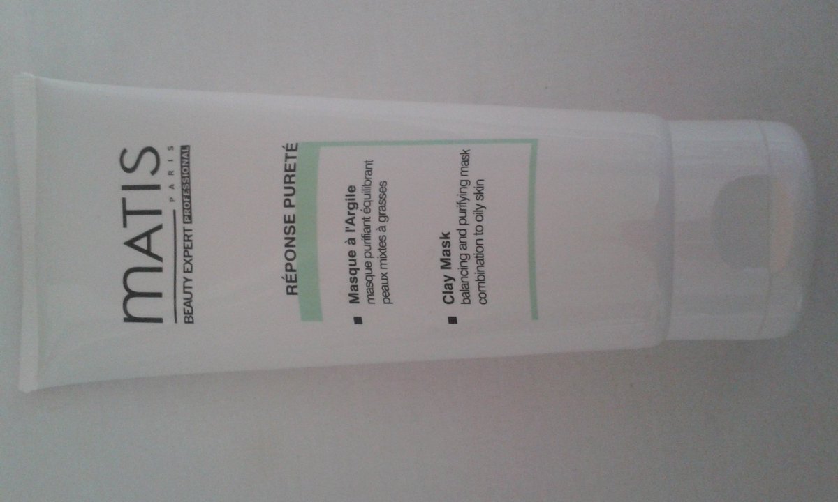 SeaegullCosmets's tweet photo. 😀A purifying and balancing clay mask for combined and oily skin-types.With its unique texture which does not get dry. https://t.co/h2vm53dZzb
