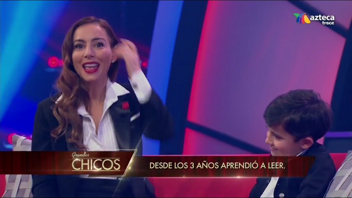 CLizaldiFans's tweet photo. Cuando @ClaudiaLizaldi te hace sonreír en #GrandesChicosMx. Te amo, Clau. Tu trabajo siempre me llena el corazón con mucha luz. https://t.co/H0fPkqXqbd