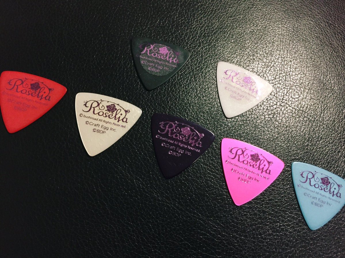 Roseliaのみんなが好きすぎて、このピックを見ているだけでニヤニヤし 