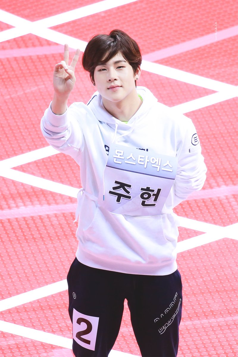 Hoxication1006's tweet photo. 170116 아육대
#몬스타엑스 #주헌 #JOOHEON
@OfficialMonstaX https://t.co/OpinkFtiYT