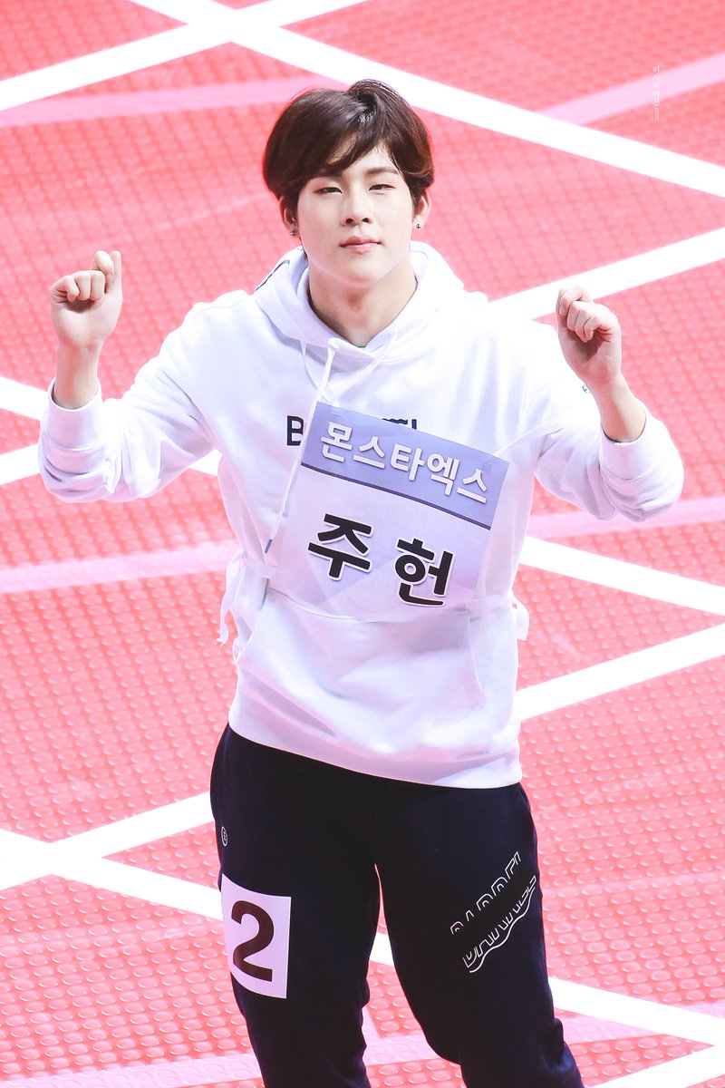 Hoxication1006's tweet photo. 170116 아육대
#몬스타엑스 #주헌 #JOOHEON
@OfficialMonstaX https://t.co/OpinkFtiYT