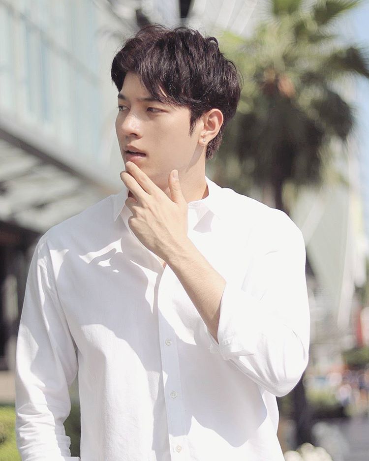 SistaCafePage's tweet photo. รู้ยัง! มีแคสนักแสดง #เดือนเกี้ยวเดือน แล้วมีคนที่ฮือฮามากคนนึงชื่อ ก็อต อายุ 21 แถมได้ข่าวพกความสูง 190 ซม มาด้วย! cr. ig gxxod #SistaCafe https://t.co/ku8RranTa7