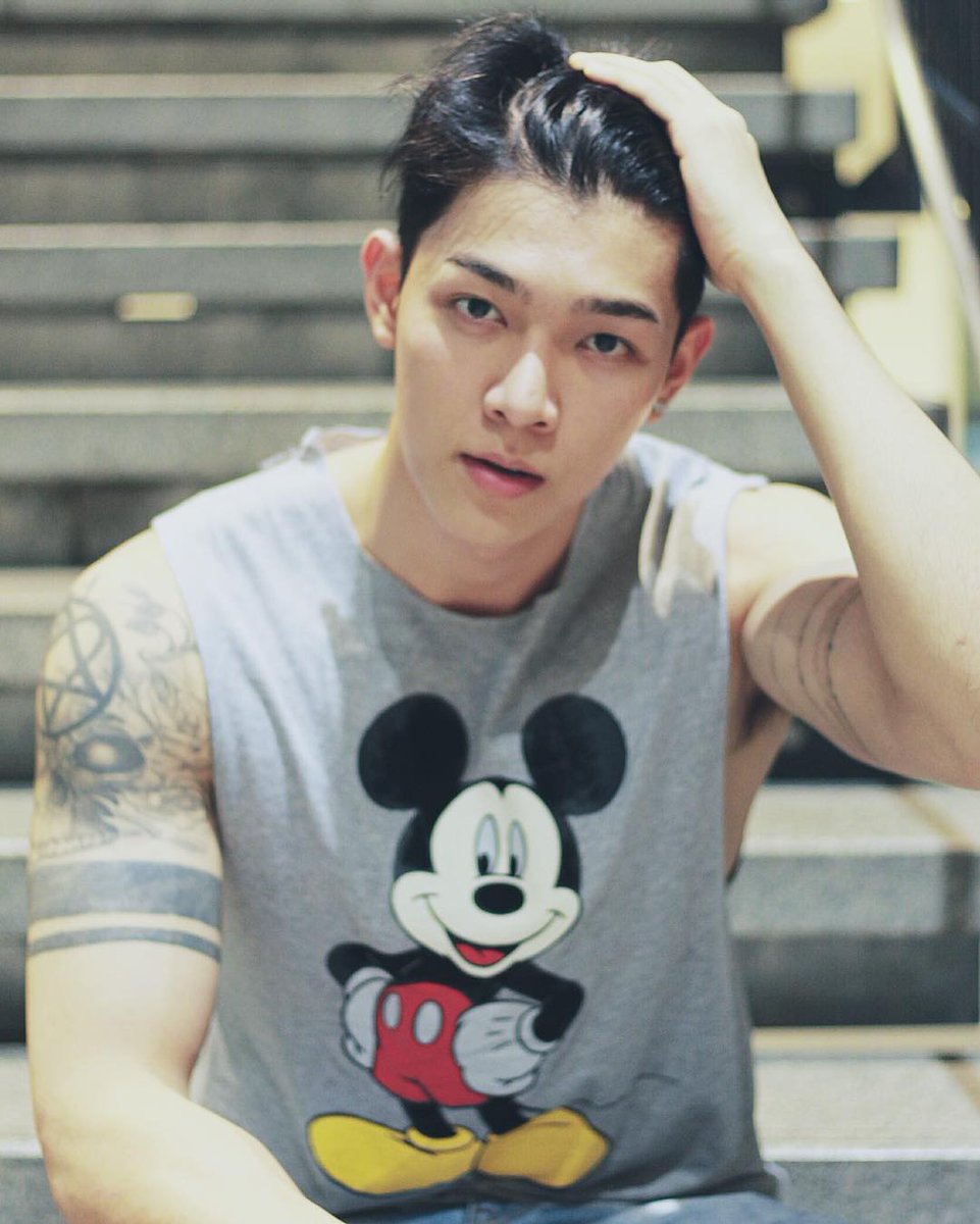 SistaCafePage's tweet photo. รู้ยัง! มีแคสนักแสดง #เดือนเกี้ยวเดือน แล้วมีคนที่ฮือฮามากคนนึงชื่อ ก็อต อายุ 21 แถมได้ข่าวพกความสูง 190 ซม มาด้วย! cr. ig gxxod #SistaCafe https://t.co/ku8RranTa7